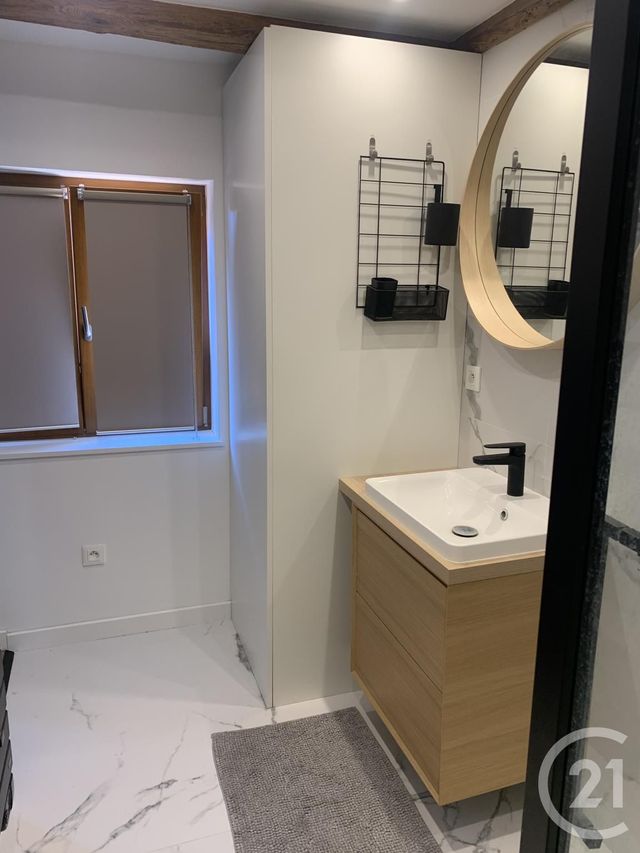 Appartement Duplex à louer - 2 pièces - 40.02 m2 - ECKWERSHEIM - 67 - ALSACE - Century 21 Absis Immobilier