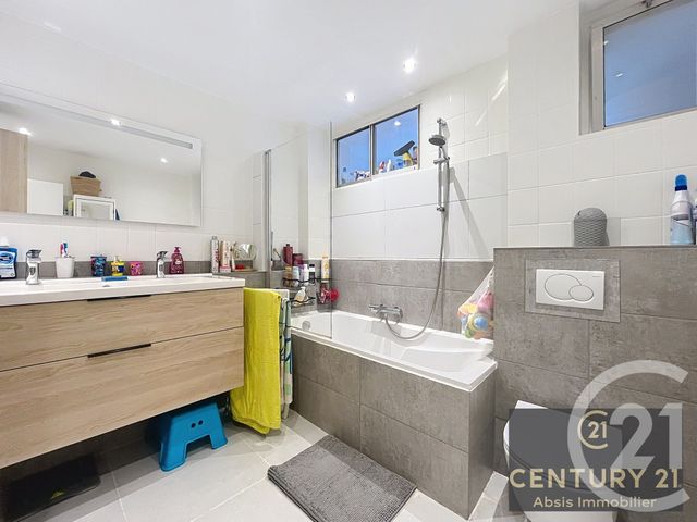 Appartement F3 bis à vendre - 4 pièces - 74.0 m2 - MUNDOLSHEIM - 67 - ALSACE - Century 21 Absis Immobilier