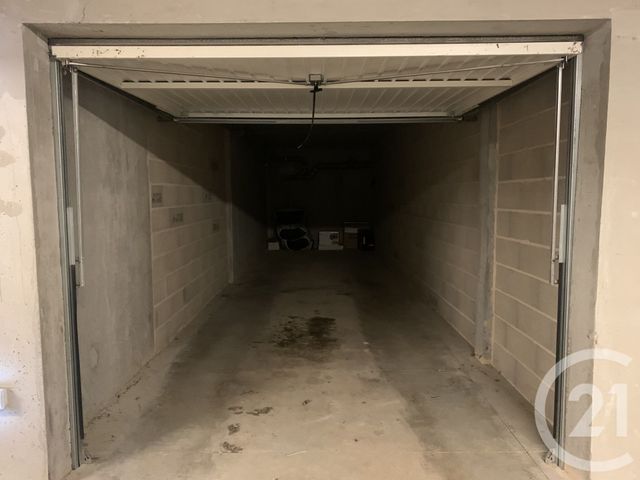 Afficher la photo en grand parking à vendre - 26.81 m2 - VENDENHEIM - 67 - ALSACE - Century 21 Absis Immobilier