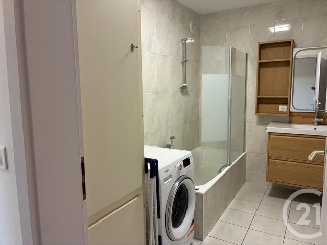 Appartement F3 à louer - 3 pièces - 72.17 m2 - BRUMATH - 67 - ALSACE - Century 21 Absis Immobilier