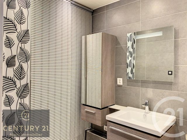 Appartement F2 à louer - 2 pièces - 59.05 m2 - VENDENHEIM - 67 - ALSACE - Century 21 Absis Immobilier