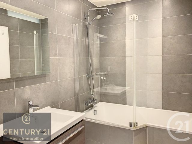 Appartement F2 à louer - 2 pièces - 59.05 m2 - VENDENHEIM - 67 - ALSACE - Century 21 Absis Immobilier