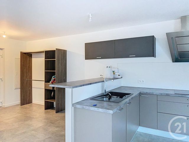 Appartement F5 à louer - 5 pièces - 130.0 m2 - ECKWERSHEIM - 67 - ALSACE - Century 21 Absis Immobilier