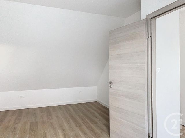 Appartement F5 à louer - 5 pièces - 130.0 m2 - ECKWERSHEIM - 67 - ALSACE - Century 21 Absis Immobilier
