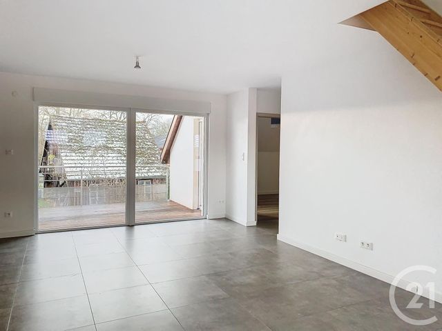 Appartement F5 à louer - 5 pièces - 130.0 m2 - ECKWERSHEIM - 67 - ALSACE - Century 21 Absis Immobilier